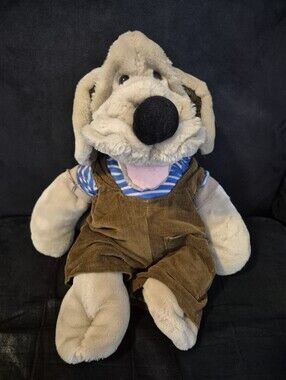Vintage (amazing condition) 1980's Wrinkles dog stuffie